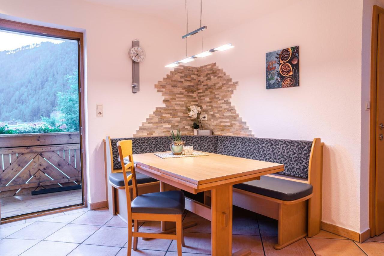 Apartmán Haus Viktoria Längenfeld Exteriér fotografie